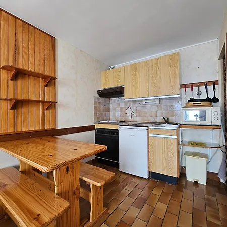 Hébergement de vacances Maisonnette Ensoleillée Près De La Pour 4 Pers. à - Fr-1-476-21 La Faute-sur-Mer