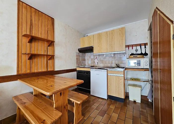 Hébergement de vacances Maisonnette Ensoleillée Près De La Pour 4 Pers. à - Fr-1-476-21 La Faute-sur-Mer